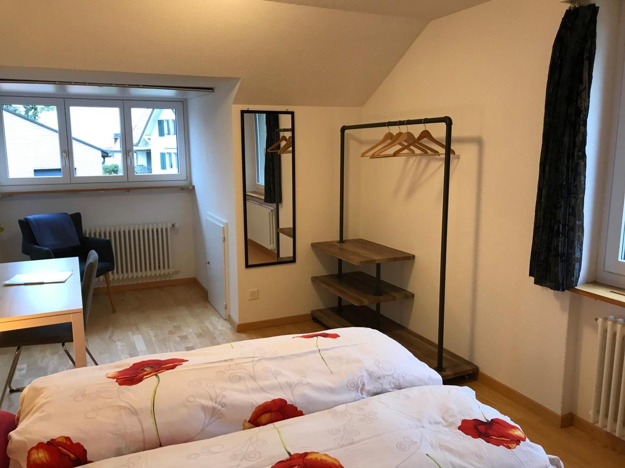 Guest Room Zollikon Zuerich Экстерьер фото